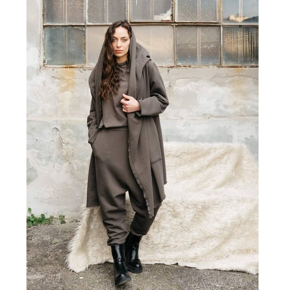 Amici by Baci Raw Seam Hooded Flyaway Cardigan Dark Grey Made‎ in Italy NWT M